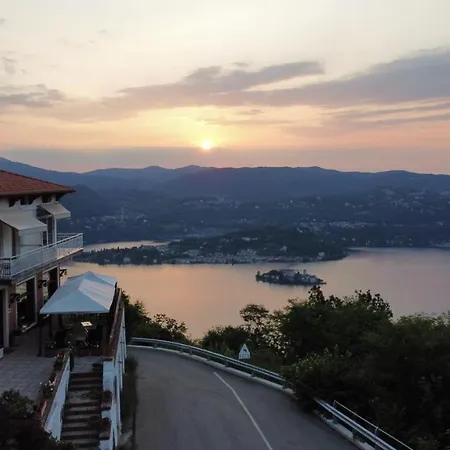Panoramico D'orta Only Adults Hotel Madonna Del Sasso