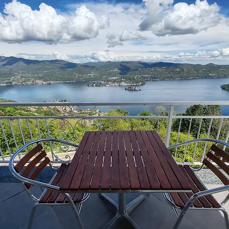 Hotel Panoramico Spa Lago D'Orta (Adults Only) Hotel 3*