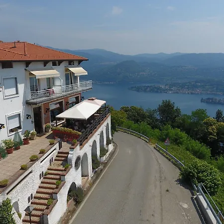 ホテル Panoramico D'orta Only Adults Madonna del Sasso