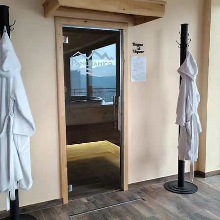ホテル Panoramico D'orta Only Adults 3*