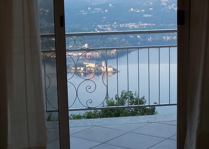 Hotel Panoramico D'orta Only Adults Madonna Del Sasso